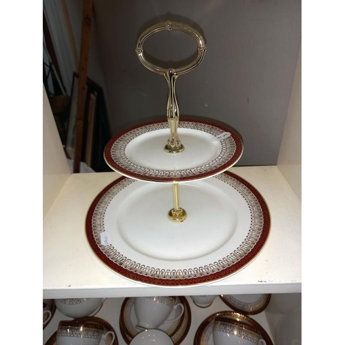 1425 - A good part tea set Majestic Royal Grafton, approximately 20 pieces