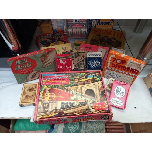 1458 - A collection of vintage toys & games