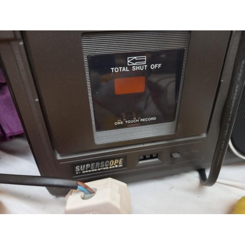 49 - A Marantz 'Superscope' cassette radio (model CR-1403L)