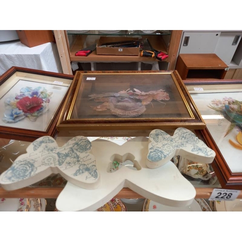 228 - A quantity of 3D relief framed & glazed pictures