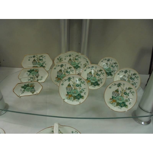 2005 - 26 pieces of Crown Staffordshire 'Kowloon' pattern tea ware.