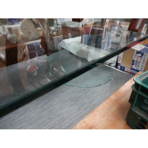 2371 - A good quality contemporary glass table, COLLECT ONLY.