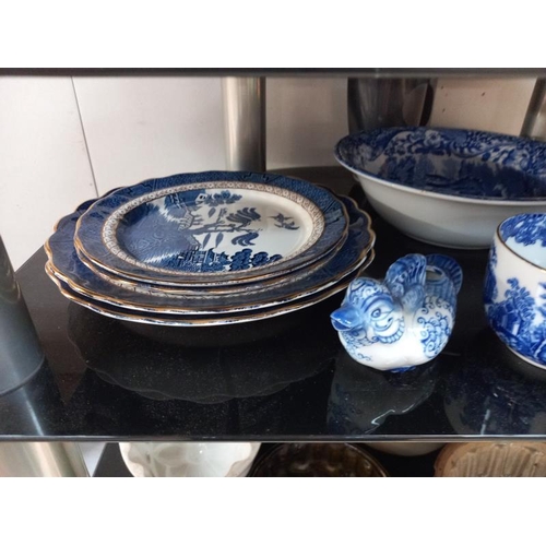 26 - A selection of blue & white pottery including Booths real Old Willow tea set, James Kent Chinese duc... 