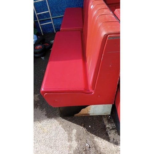 501 - 4 single & 2 double 50's/60's retro American diner red leatherette benches A/F
Collect Only