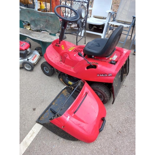 549 - A Briggs & Stratton ride on mower, EMAK EF 63c/6.5M,  with grass box. Collect Only