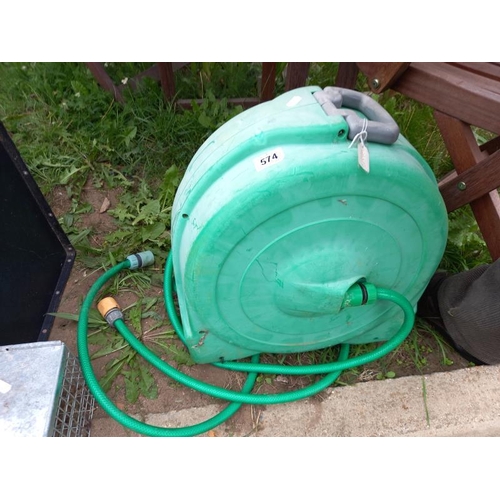 574 - A hose pipe on reel