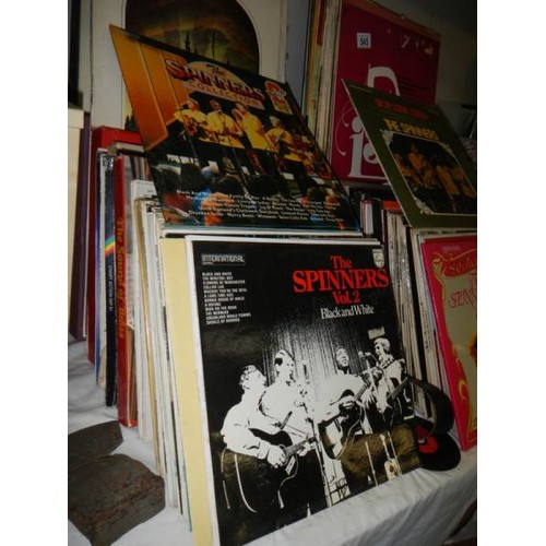 545 - A good lot of LP records.