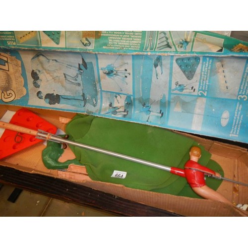 664 - An old Matchplay golf set complete but box tatty. Collect Only.