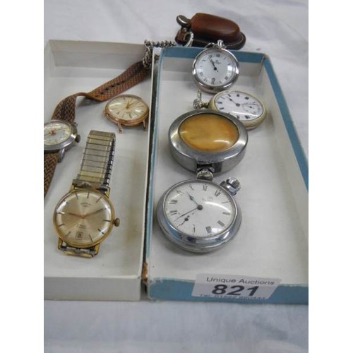 821 - A mixed lot of gent's pocket and wrist watches.