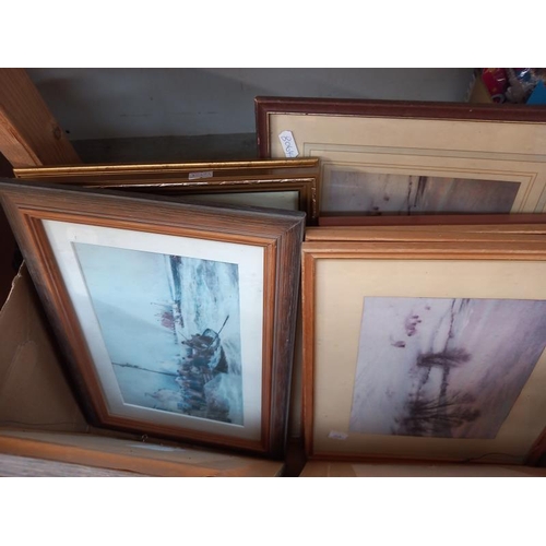 10 - A varied selection of used picture frames COLLECT ONLY