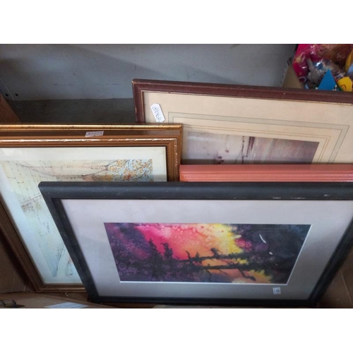 10 - A varied selection of used picture frames COLLECT ONLY