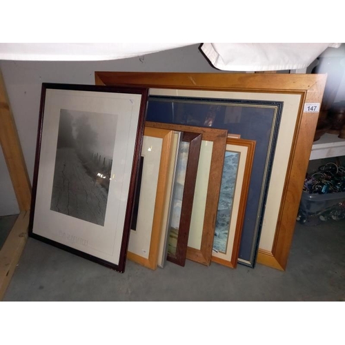 147 - A varied selection of used picture frames