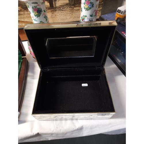 21 - 2 Mirrored glass jewellery boxes