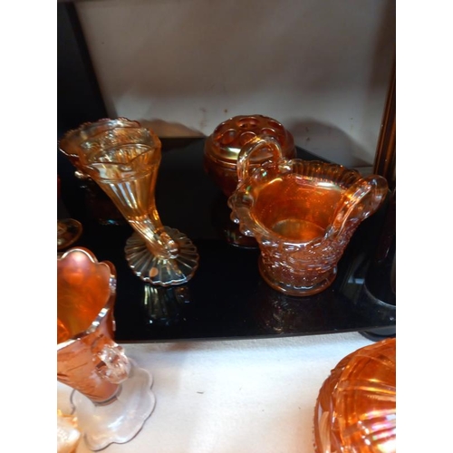 58 - A good selection of glassware including Murano COLLECT ONLY