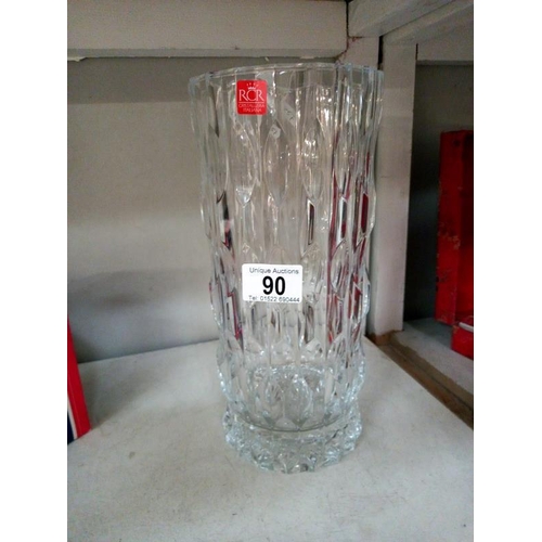 90 - A RCR Italian crystal vase