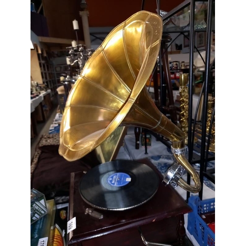 169 - A horn gramophone with brass horn, COLLECT ONLY.