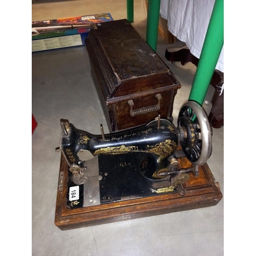 184 - A vintage Singer sewing machine COLLECT ONLY