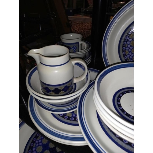 211 - Approximately 36 pieces of Royal Doulton tangier dinner and tea ware.