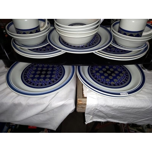 211 - Approximately 36 pieces of Royal Doulton tangier dinner and tea ware.