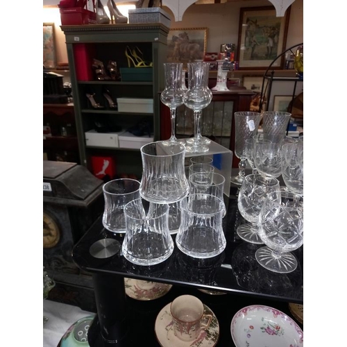 240 - A good selection of drinking glasses. Collect Only.