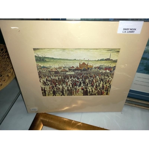 271 - A large gilt framed L S Lowry print and 4 others.