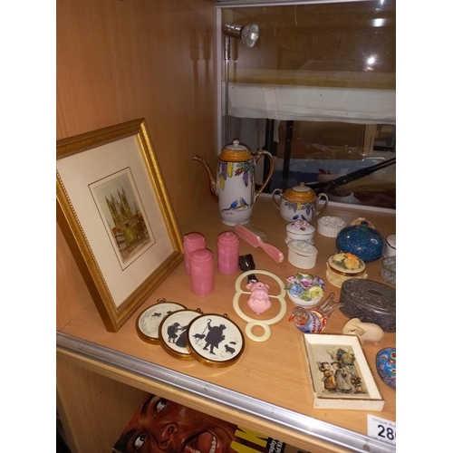 286 - A box of miscellaneous including enamel, trinket boxes, silhouettes, miniature books, Holly Hobbie a... 