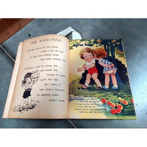 290 - A rare vintage Little Friends unused story and rhymes colouring book by Agnes Richardson.