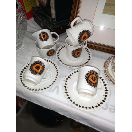 339 - An imperial crown China tea set, 2 trios and 10 piece coffee set.