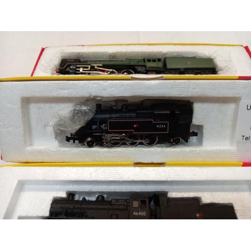 400 - 3 Hornby Minitrix no 202, 203, 205.