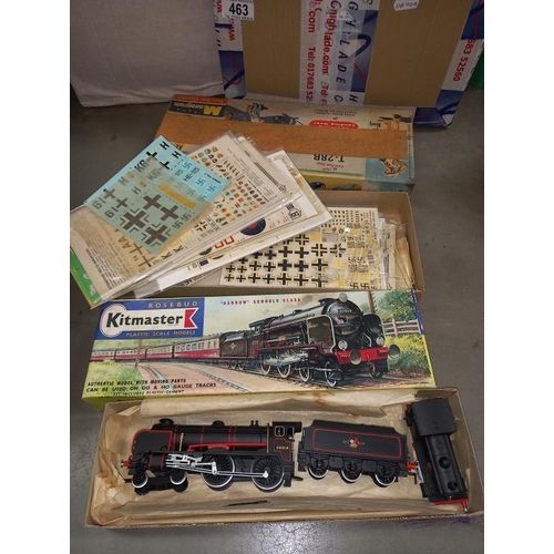 464 - A quantity of plastic models kits including Airfix. In used condition, completeness unknown. Collect... 