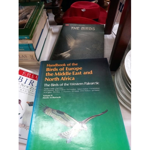 475 - A quantity of books on birds and wildlife etc.