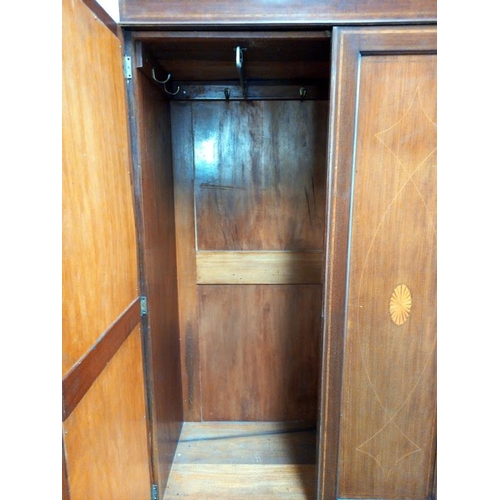 535 - A double wardrobe. 162cm x 50cm  206cm. Collect Only.