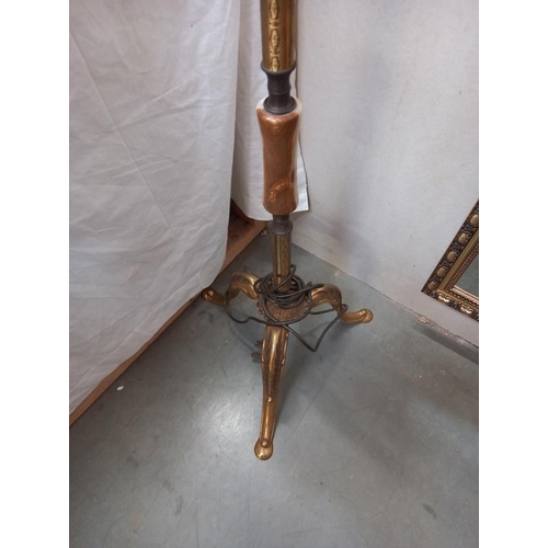 566 - A vintage onyx and brass floor standing standard lamp. Collect Only.