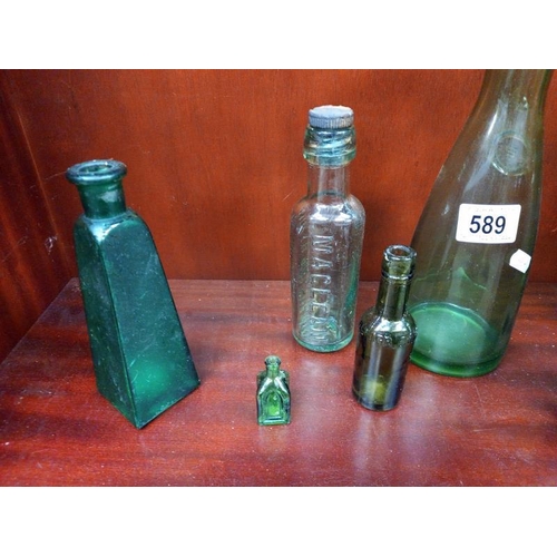 589 - A selection of old bottles.