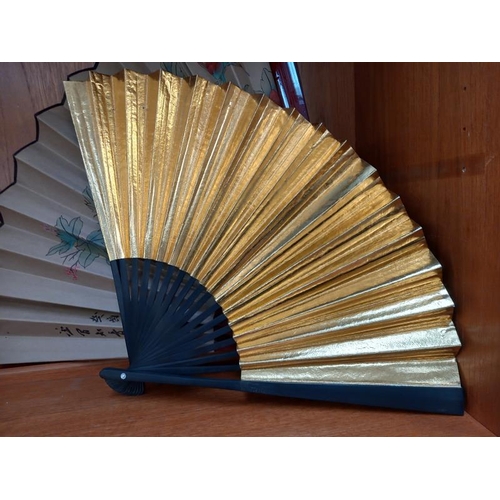 598 - 4 large signed decorative Chinese fans