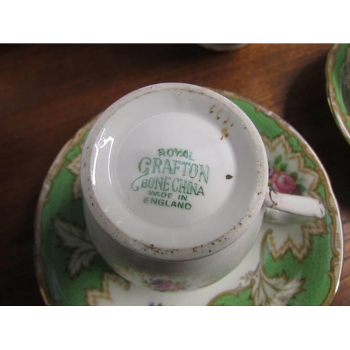 703 - A Good Grafton china tea set. Collect Only.