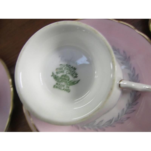 706 - A Tuscan Mayfair china tea set.