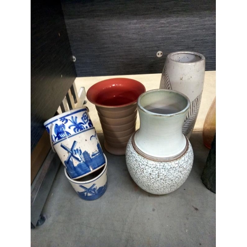 665 - A good selection of vases, 1 A/F, Collect only