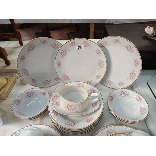 688 - A 40 piece Regal dinner set, Collect only