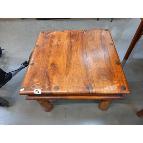 816 - A rustic style coffee table. COLLECT ONLY.