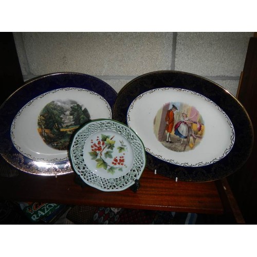 521 - A mixed lot of ceramic plates, bowls etc.,