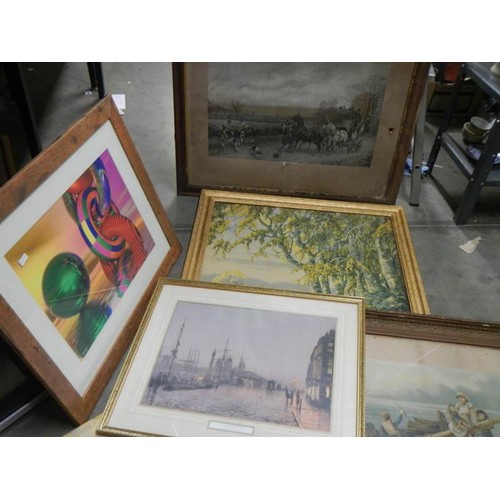 591 - A good lot of paintings and prints.