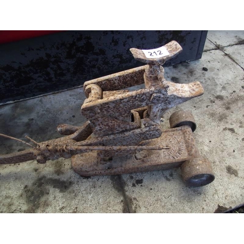 212 - A vintage car/lorry jack for restoration.