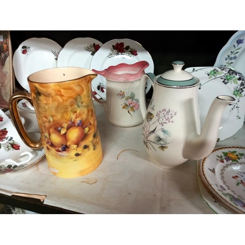 420 - A quantity of part tea sets including teapots