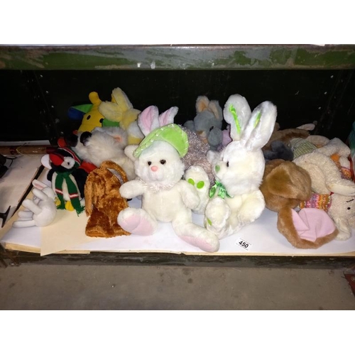 450 - A shelf of cuddly toys