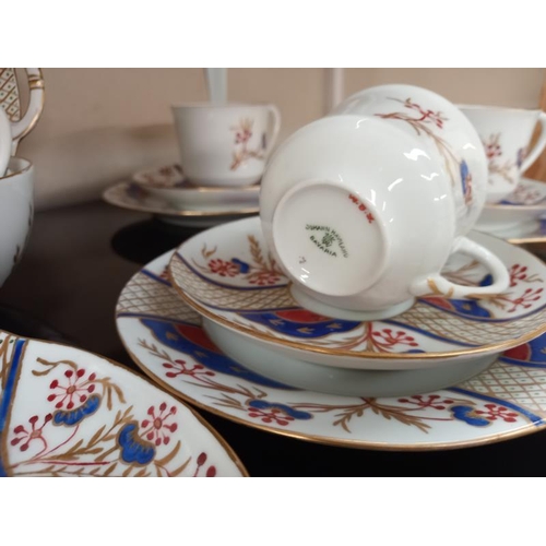 590 - A hand painted 23 piece Bavarian tea set