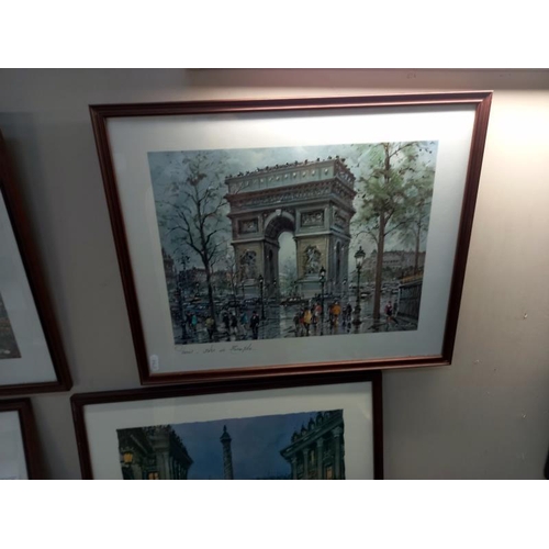 605 - 4 framed and glazed prints of Paris