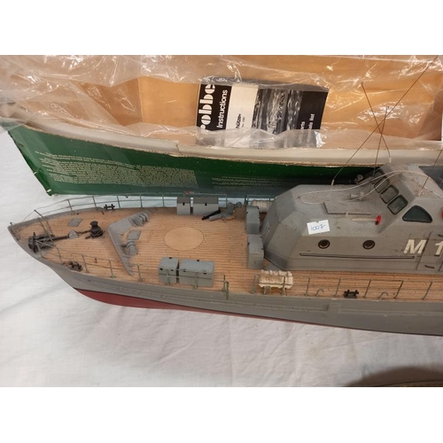 748 - 1/40 scale Robbe model kit of Schutze, model no 1091 minesweeper 120cm, loose parts in box. Unchecke... 