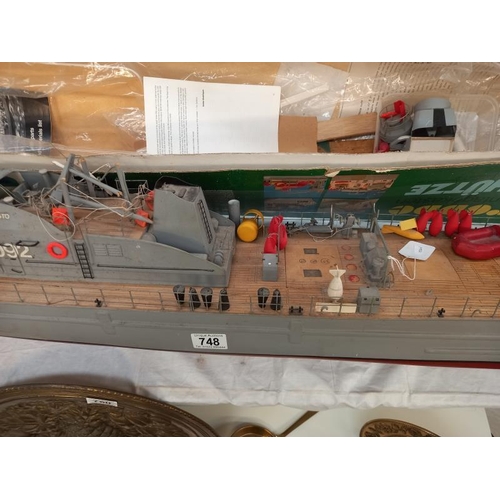 748 - 1/40 scale Robbe model kit of Schutze, model no 1091 minesweeper 120cm, loose parts in box. Unchecke... 