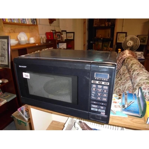 549 - A Sharp microwave oven, COLLECT ONLY.